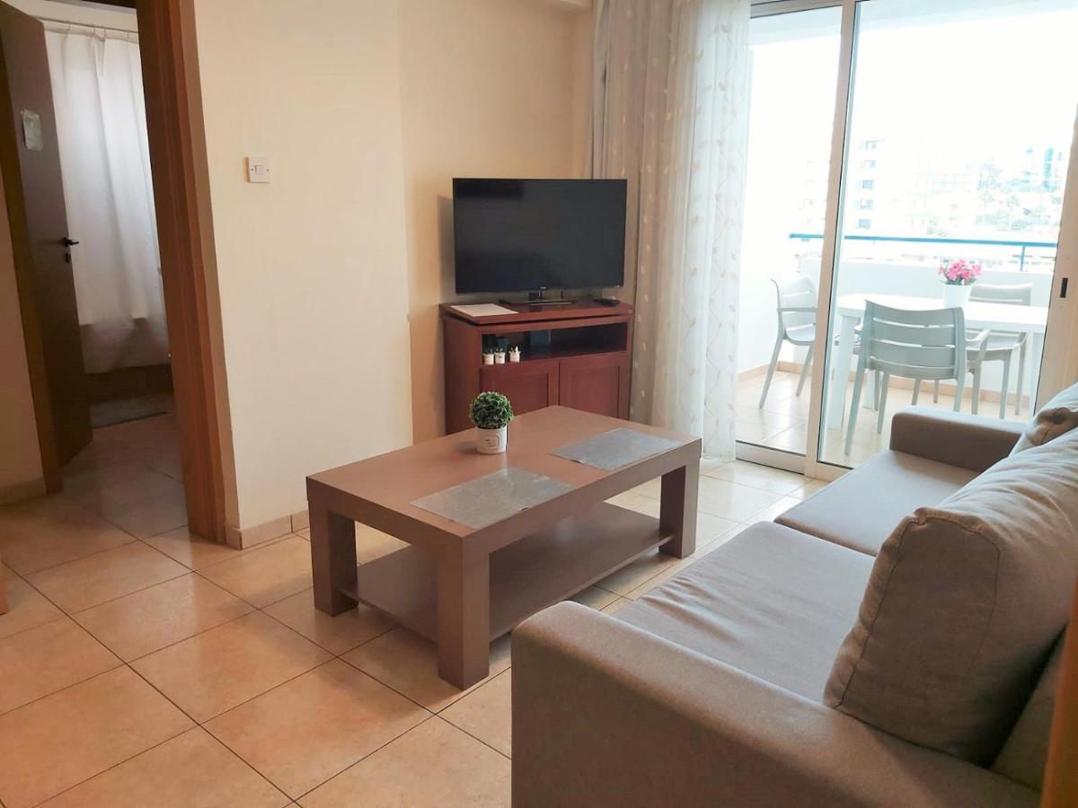 403 Apartment Carisa Artemis Court Larnaca Esterno foto