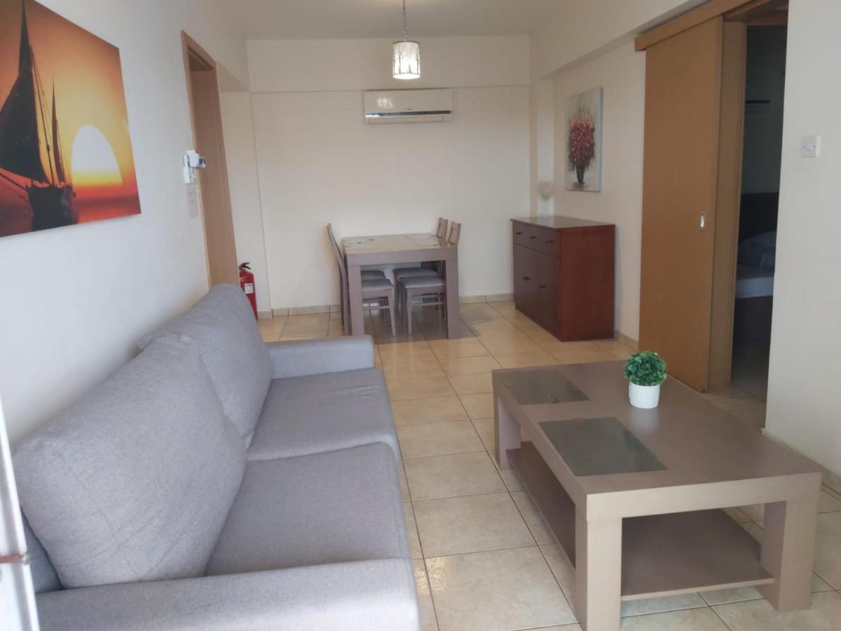 403 Apartment Carisa Artemis Court Larnaca Esterno foto